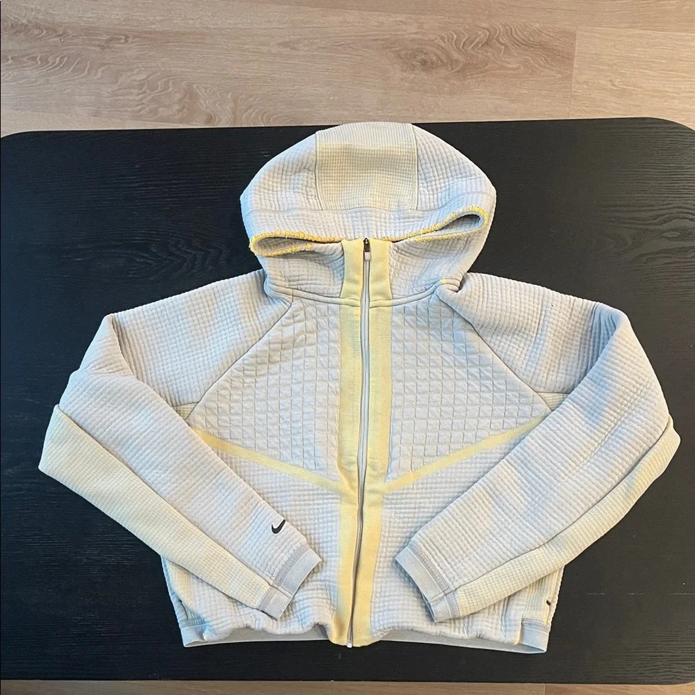 Nike jacket - Picture 3 of 9